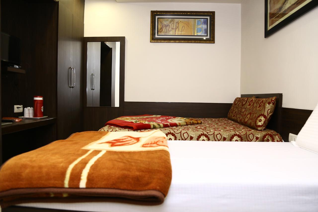 Hotel Abhinandan Inn Jaipur Luaran gambar