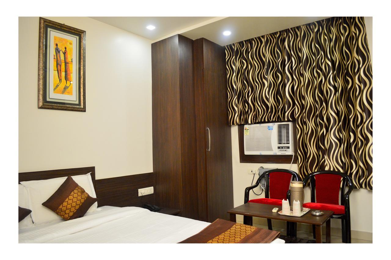Hotel Abhinandan Inn Jaipur Luaran gambar